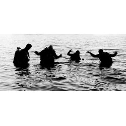 Zombie Apocalypse Diver